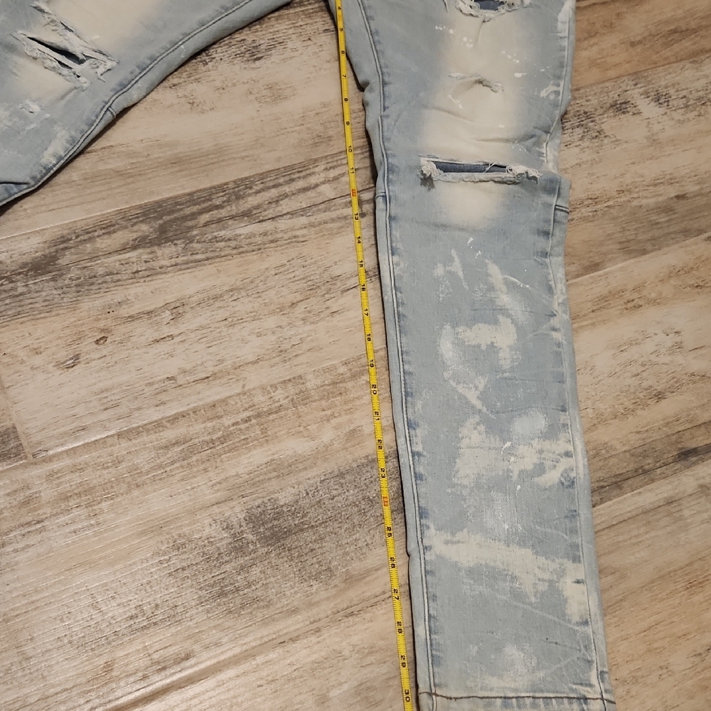 Smoke Rise Distressed Skinny Jeans - Picture 4 of 12